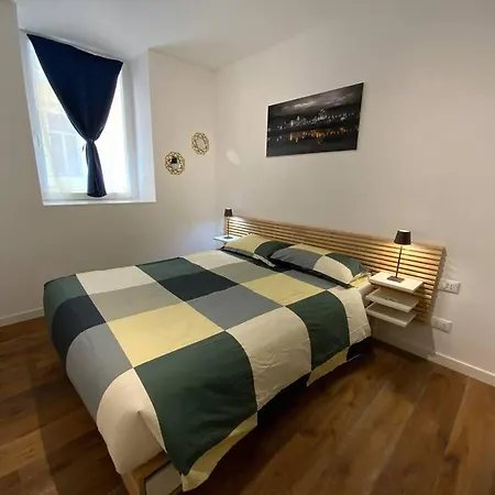 Apartament Elegante Bilocale Tra Stazione E Centro Storico *