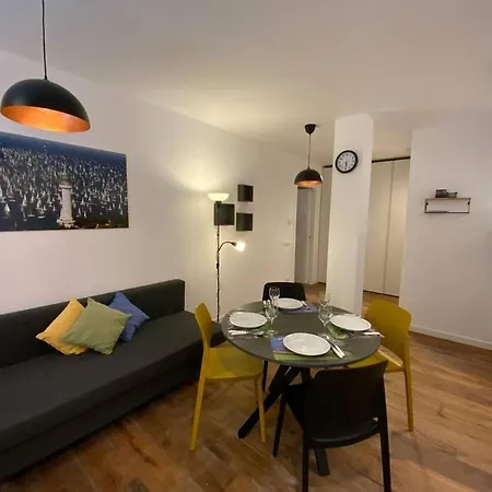 Elegante Bilocale Tra Stazione E Centro Storico Apartment